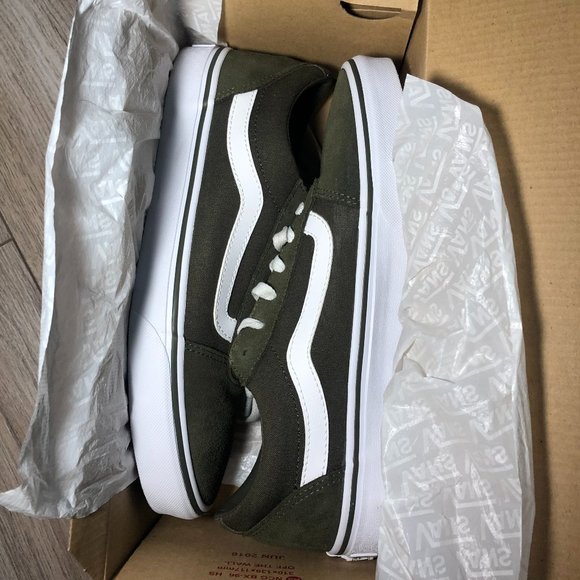 Vans Olive Green/Army Green Womens in 10 & 6.5 - Picture 1 of 12